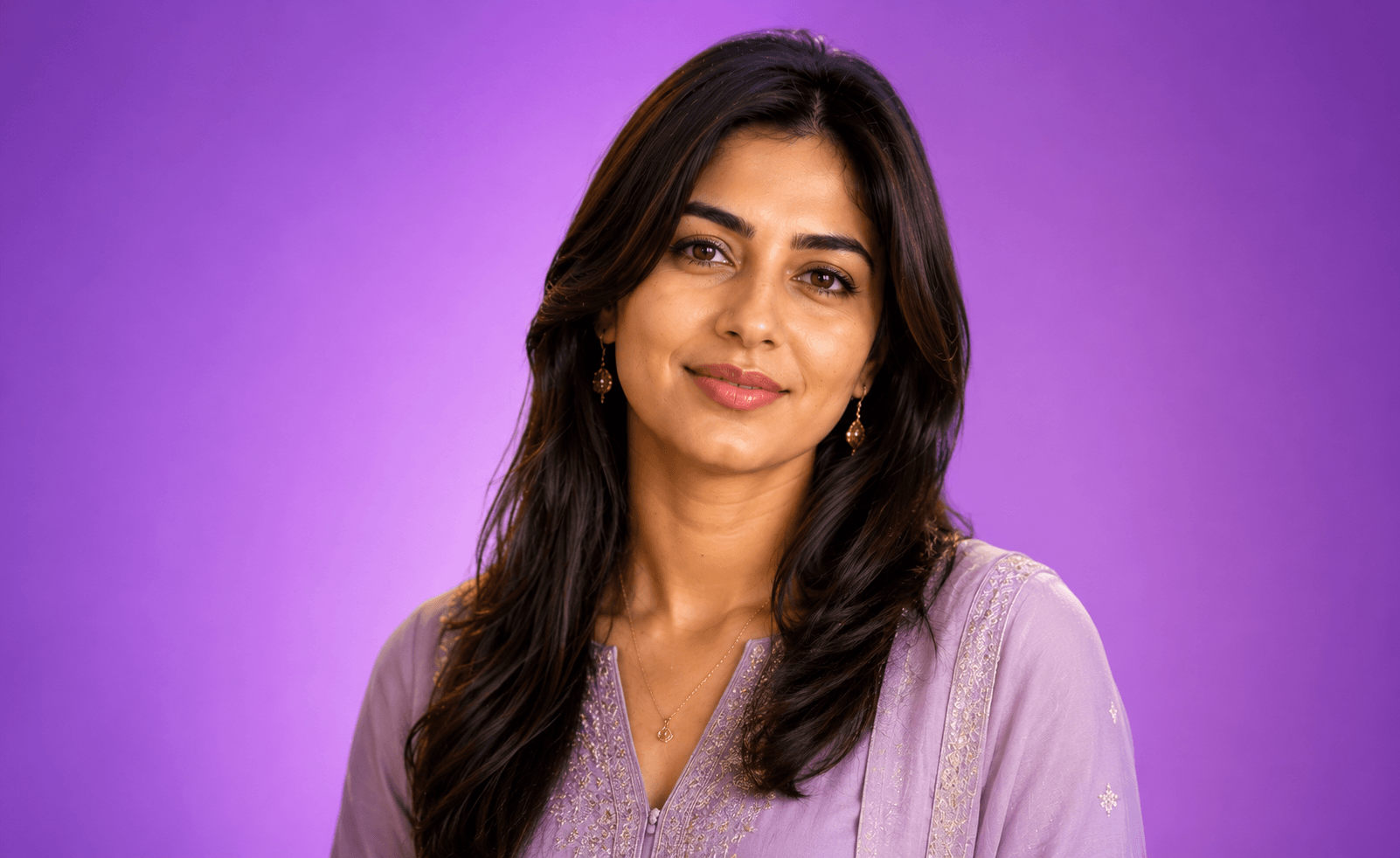 Ayesha  Khan